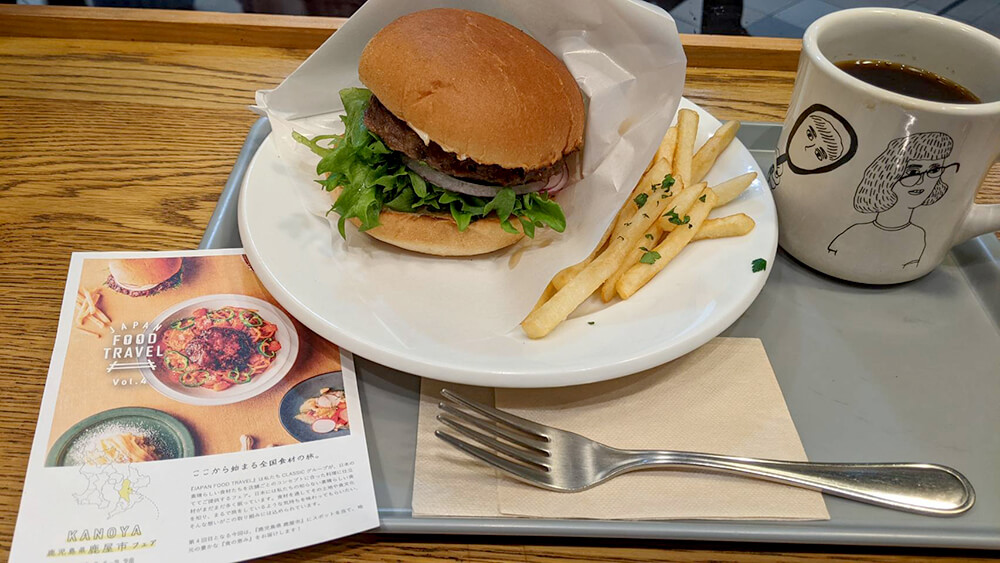 タミルズ品川鹿児島黒牛と九州醤油の照り焼きバーガー